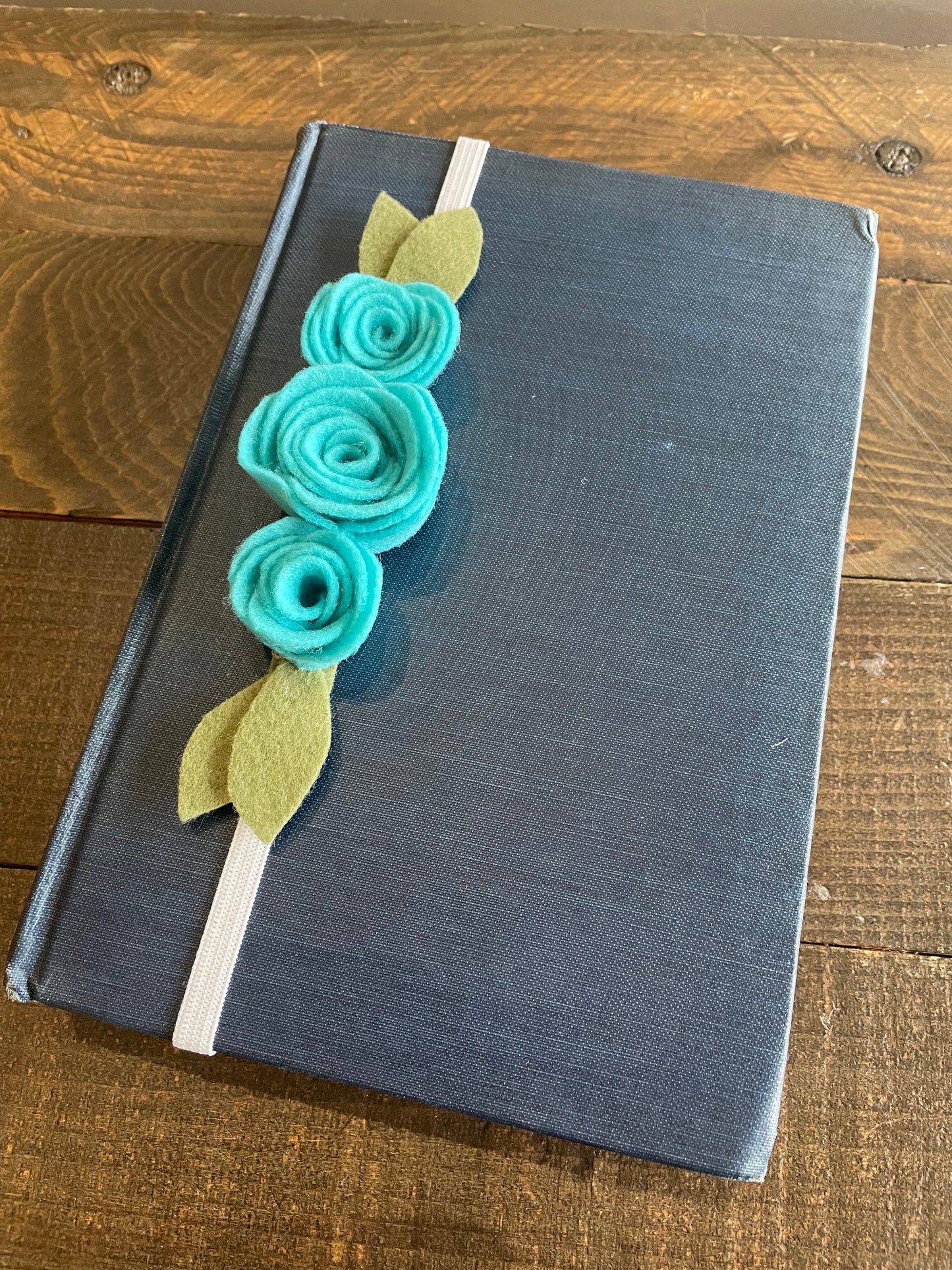Felt Roses Bookmark